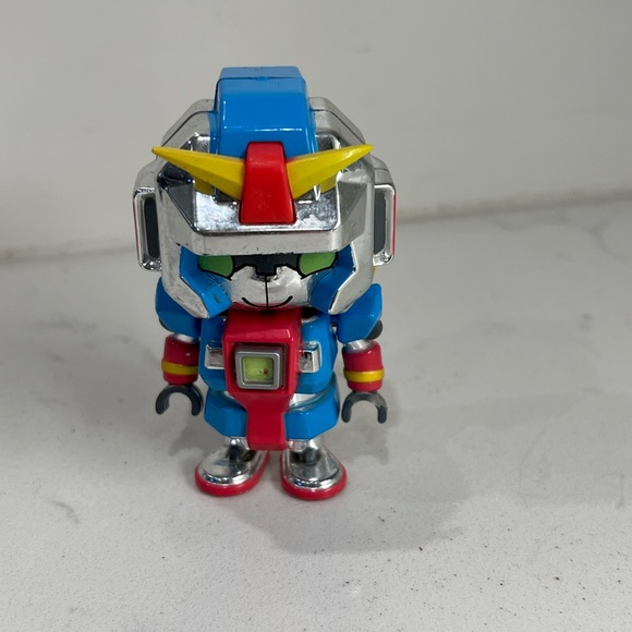 RYAN'S WORLD BONKERS RED & BLUE MECHA ROBO ROBOT FIGURE BIN - Picture 2 of 4